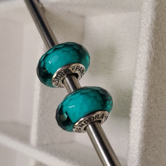 2 pc PANDORA GLASS BEAD CHARMS - Picture 3 of 5